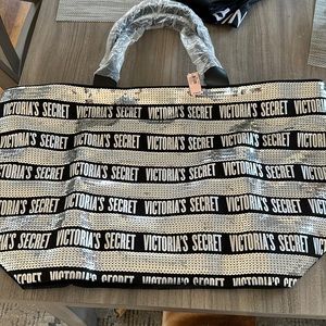 Victoria’s Secret tote bag